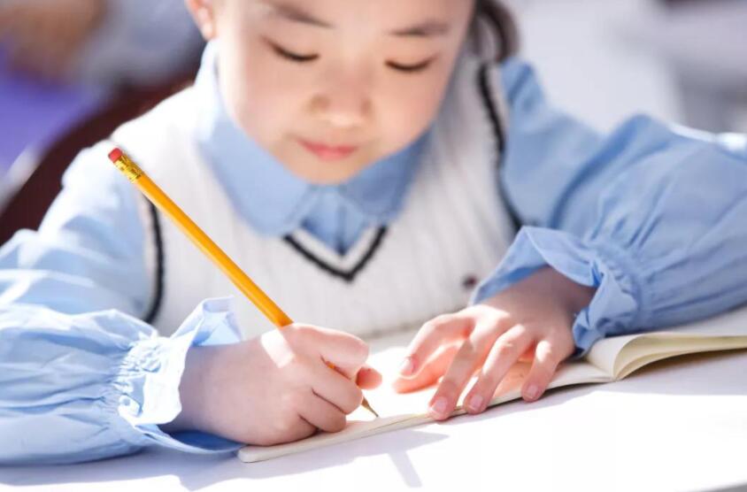 掌握小学生练字的方法和技巧